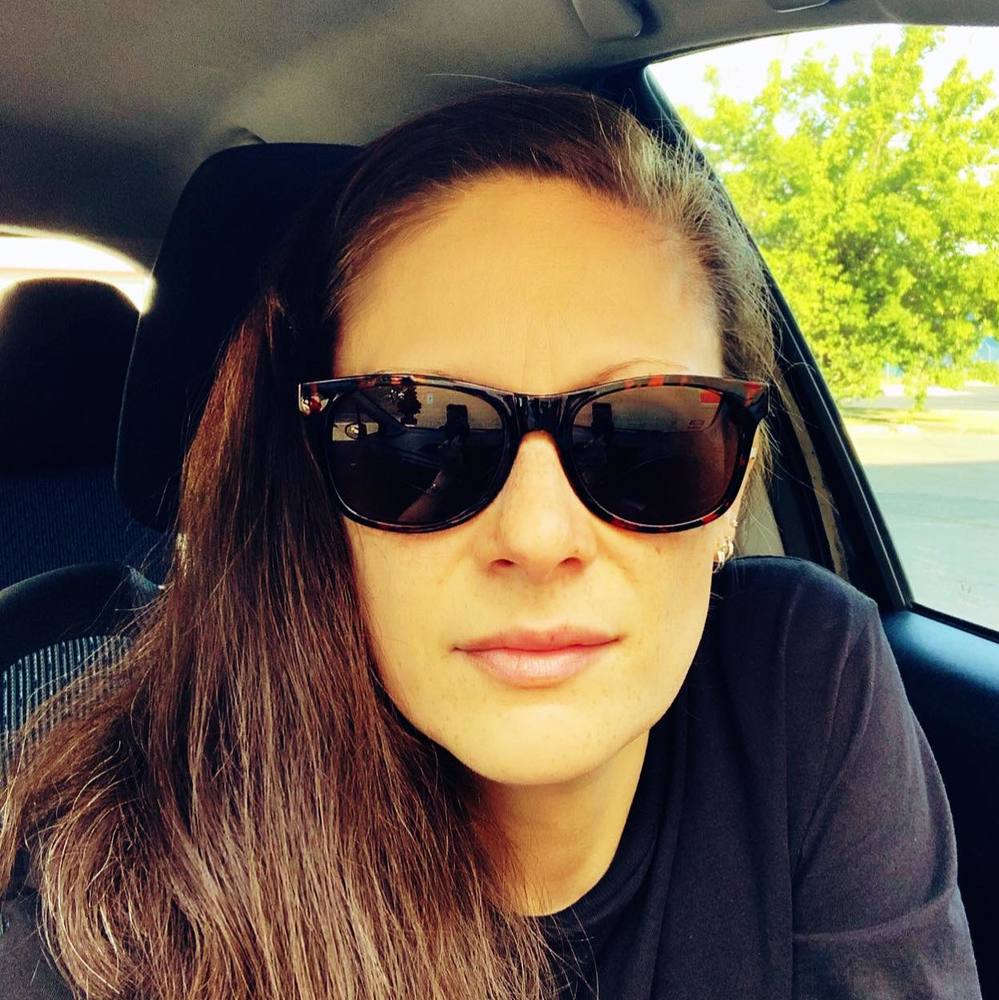 Meet your Posher, Vanessa